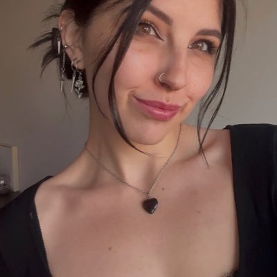 @literatureinfur