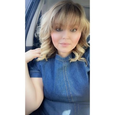 amazingdeanam's profile picture. 