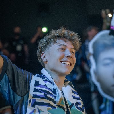 PodaSaiFN's profile picture. Professional Fortnite Player | Contact me : contact@podasai.com