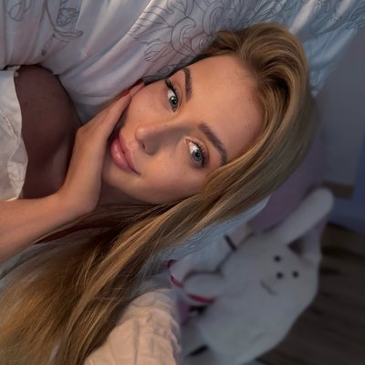 KtyKty_uuu's profile picture. Be the woman you admire