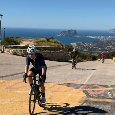 Jez_Morgan's profile picture. A smile is the lighting system of the face, the cooling system of the head and the heating system of the heart...