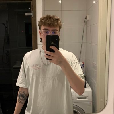 Og3hh's profile picture. top10 faceit (Somalian leaderboard)