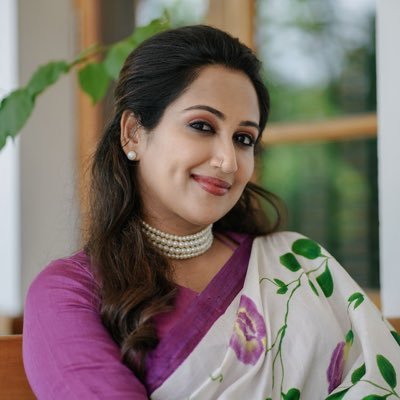 mary_divya3908's profile picture. 