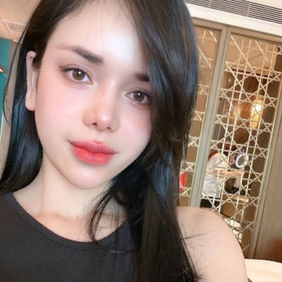 Sofiaturner07's profile picture. #Drive-in movie theaters. #Canned and jarred goods companies #Melt your worries away 🌺❄️