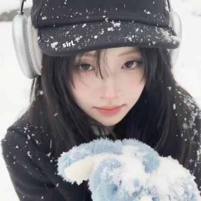 selrimeus's profile picture. 