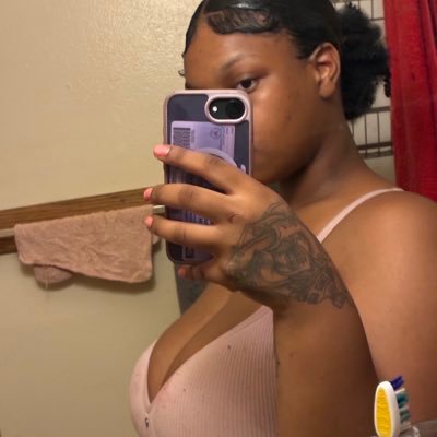 DaSquirt_Show's profile picture. @darealmkemeets got suspended 🙄‼️my price is my price 💯I only respond to REAL BUYERS!!