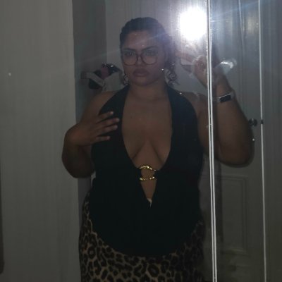 elelelele216209's profile picture. Dem dey whine you but no panic