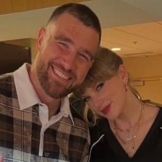 TeamTayvis's profile picture. Official Twitter account for the Team Tayvis Discord server! DM us for a link to join 🏈❤️