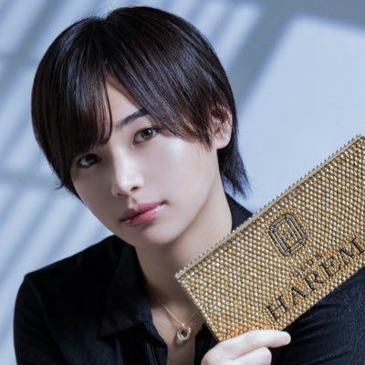 notblueman's profile picture. 