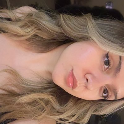 fridaaa0204's profile picture. jp villamil love club