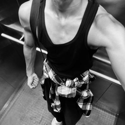 MralienPal's profile picture. 