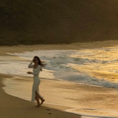 _NAlQ7's profile picture. 