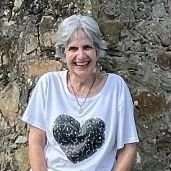 amar478's profile picture. Guayanesa, médico..nefrólogo...enamorada   del verde intenso de El Avila  y del silencio del majestuoso Orinoco!