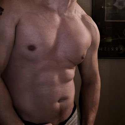 DLArmyBro's profile picture. Adult entertainment