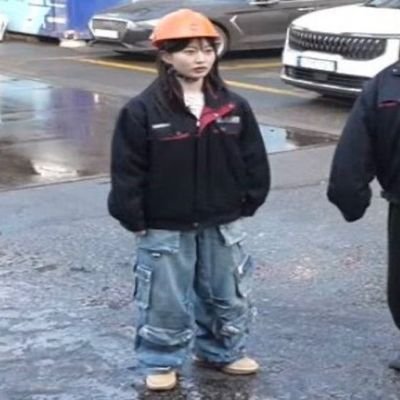 https_emy_www's profile picture. ⊹𐙚 I feel like Im a ghost, I'm out of my mind 𐙚⊹         ↠ⁿᵉˣᵗ ˢᵒⁿᵍ ↺ ʳᵉᵖᵉᵃᵗ ⊜ ᵖᵃᵘˢᵉ