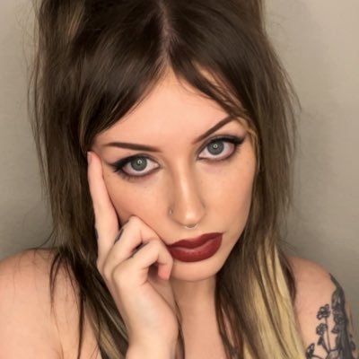 taylorndean's profile picture. caretaker to a whole family of critters. I love sharing them with you, in hopes you’ll see the beauty in them too. youtube linked below ❤️