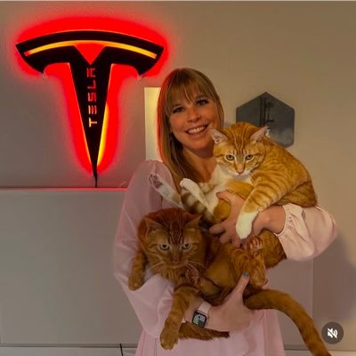 elianainspace77's profile picture. Vibrant soul thriving in Austin, TX🌴 | Embracing new adventures, cultures, and dreams | Independent citizen journalist