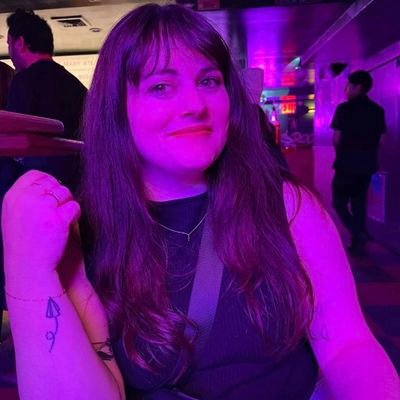 Swiftie13_87's profile picture. ♡35♡ Never met Taylor ♡Swiftie (Taylor's Version) since '06♡ #SeniorSwifties ♡Tumblr: redlipclassicswiftie13 ♡Instagram: aswiftie.13♡
