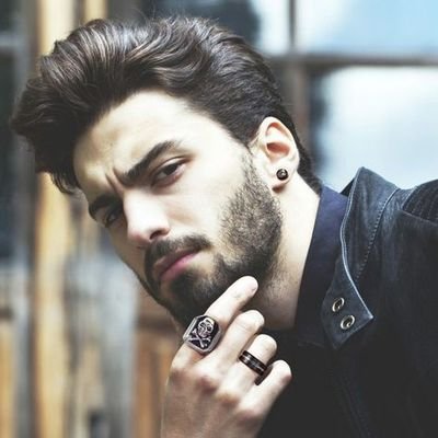 2i677's profile picture. 