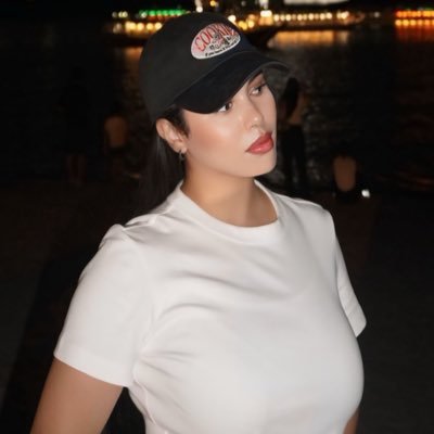 doudibear's profile picture. got me stressed out being the trending topic | BLACKPINK