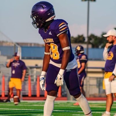 jasiahbrooks18's profile picture. 5’7 145 |Class of 27 |JVHS| WR |GPA 3.39| Phone 713-504-0384|