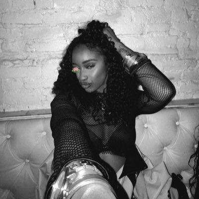 vichaaaaan's profile picture. i teach before all things, ig: @vichaaaan CEO of @cre8tivisions & @vventuresinc