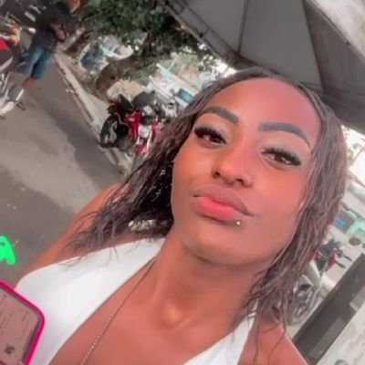 Pyetrahg's profile picture. Crystal💗