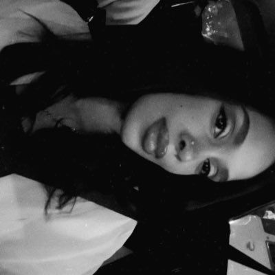 imme0099's profile picture. High on the fumes of my moral superiority