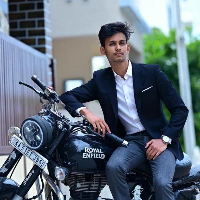 v_skandan's profile picture. Founder & Developer at Hyperdyn | 7TEEN😉