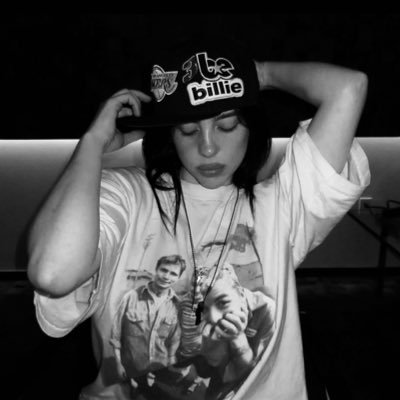 imwhtyouneed's profile picture. *FAN ACCT* “If I say I’m a lesbian, I am a lesbian, and if someone says they’re bi, they’re bi I’ve had enough of you witches” ~Reneé Rapp