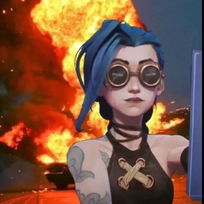 rissaunfiltered's profile picture. mommy alert 🚨 | anime and gaming 🫡 | main @rissaafterdark