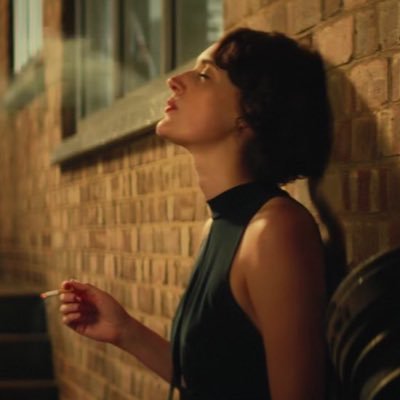 caahliente's profile picture. eu nao SOU louca! ESTOU emocionalmente desequilibrada. viver é perigoso @fluminensefc 🫀💍 @_Camilao