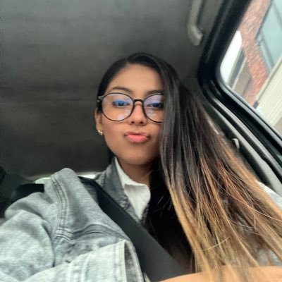 Uvedevaleeen's profile picture. 🧠🫧👁🎈🪄💌