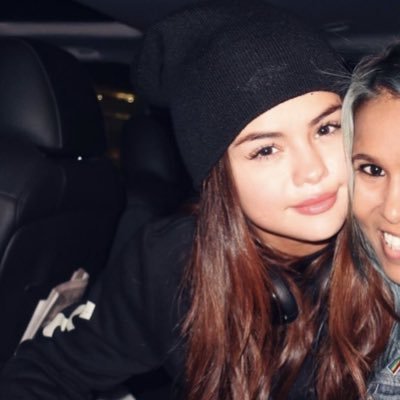 zouishome's profile picture. • where we are tour - 10.05.14 • • louis tomlinson world tour - 28.05.22 • • love on tour - 06.12.22 •