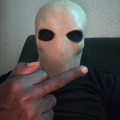 __MuAhkir__'s profile picture. FWM…ITS DEFINITELY A GIFT & A CURSE !!! #MemberzOnlyBitch 😈🦍