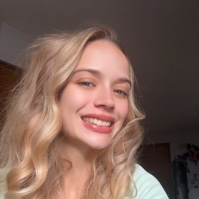 ugc_mikaela's profile picture. creating engaging, authentic content for brands ✨🤗 Instagram:@mik_eezy Tiktok:@thesweetlifeofmik / @blackfurchronicles Lets chat! mikaelaugc01@gmail.com