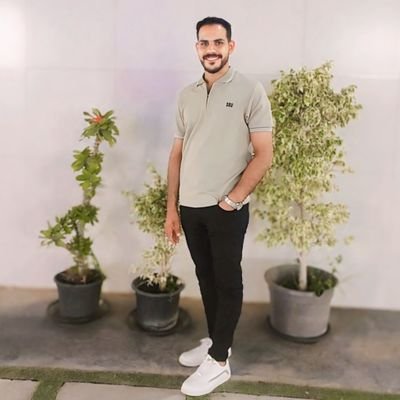 AhmedMa13978182's profile picture. لنا في الله ظنٌ لا يخيب 🤍
https://t.co/SsHFPWw4nv