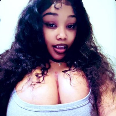 theevariety's profile picture. LOUISIANA BABY🐊📍  #daBIGGESTtroll 🧌 click the link & follow me on IG👇🏽💓💓