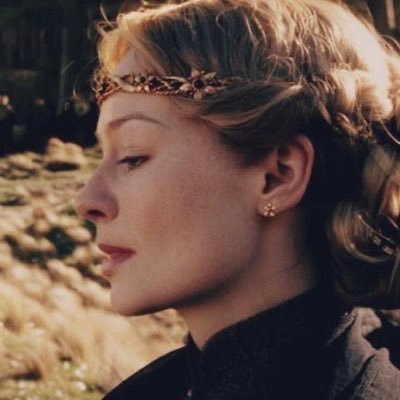 lady_evenstar's profile picture. 🎙️Musical theatre actress/singer. She/her. Since 1987. Loves music (mainly 🤟🏼), history, literature, Xena, Tolkien, languages. Welcome. 🤍✨