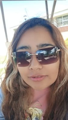 larisa138145's profile picture. 