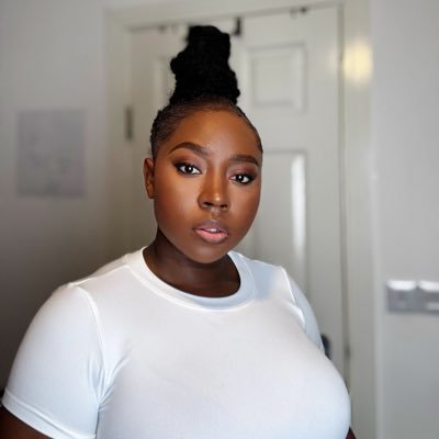 soolajumokemi's profile picture. ABBA’s own , RN/RM 🇳🇬 , RN 🇬🇧 , flower lover, Health educator , family planning nurse 🇳🇬, Research nurse, Food Explorer 🧭, iPhone photographer 📸