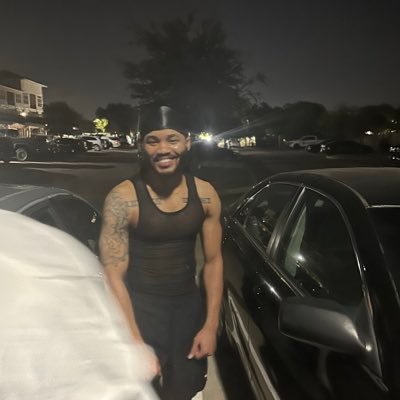 yooboyjuice_'s profile picture. سْمِ اللهِ الرَّحْمٰنِ الرَّحِيْمِ