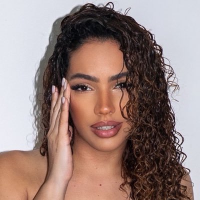 stefflimaa's profile picture. FOTÓGRAFA DE MILHÕES