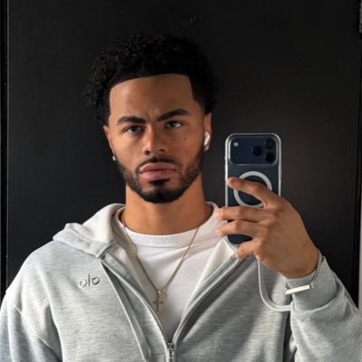 @younggmar1