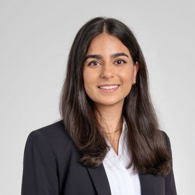 zohamajeed's profile picture. Internal Medicine PGY 3 @clevelandclinic • behind the 🎙️ on #MedicineGrandRounders podcast • #WIM #MedEd