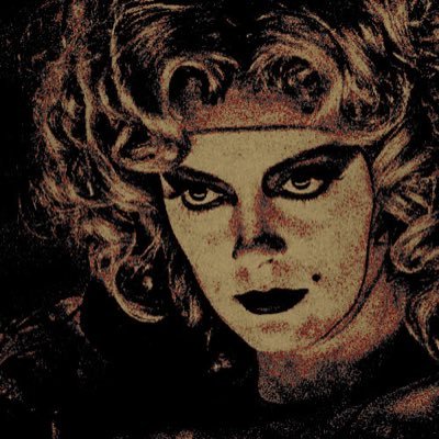 LIZZYGNRT's profile picture. ╰ ⠀ ┈ ⠀ ➤ ⠀ FILTERS ⠀ AND ⠀ WHATEVER ⠀ ⠀ ⠀ ᅟᅟᅟ ⠀ ⠀ ⠀ ᅟᅟᅟ ᅟᅟᅟ ⠀ ⠀ ⠀ ⠀ ⠀⠀ THE ⠀ 𖣠RACLE ⠀ WANTS.