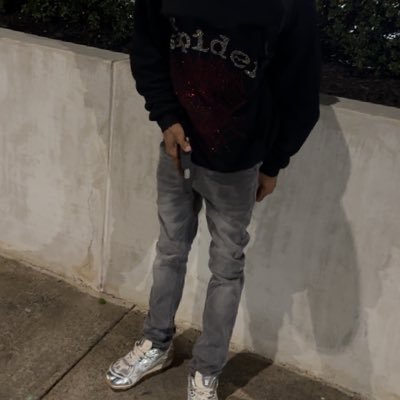 xFreeCap's profile picture. @idkwhocapis