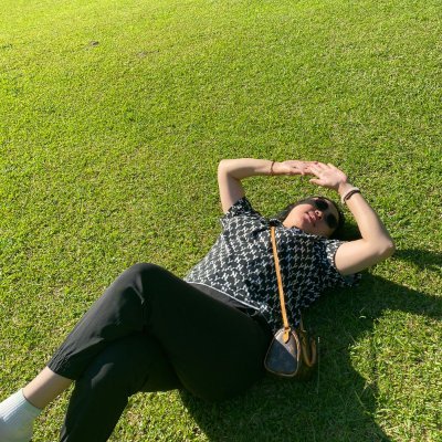 naapenaa's profile picture. 