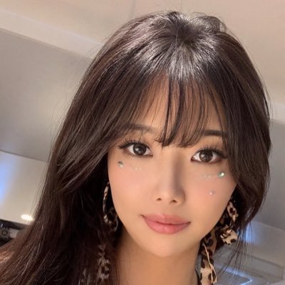 chuxiaeth's profile picture. 04年女大入圈学习记 || Alpha 挖掘者 || 搞笑女 || 留学生 || 投资策略分享 ||空投项目 || 合作请联系 https://t.co/ERL5ewUjMF