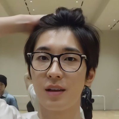 saroshipp's profile picture. I love seventeen 💎🫶🏻I am carat 💕จะอยู่ซัพพอร์ตน้องเมถุนกับพี่สี่ตลอดไปนะงับ #แฟนผมเป็นประธานนักเรียน #เจมิไนน์โฟร์ท #ด้อมคุณหนู #กะรัต #seventeen